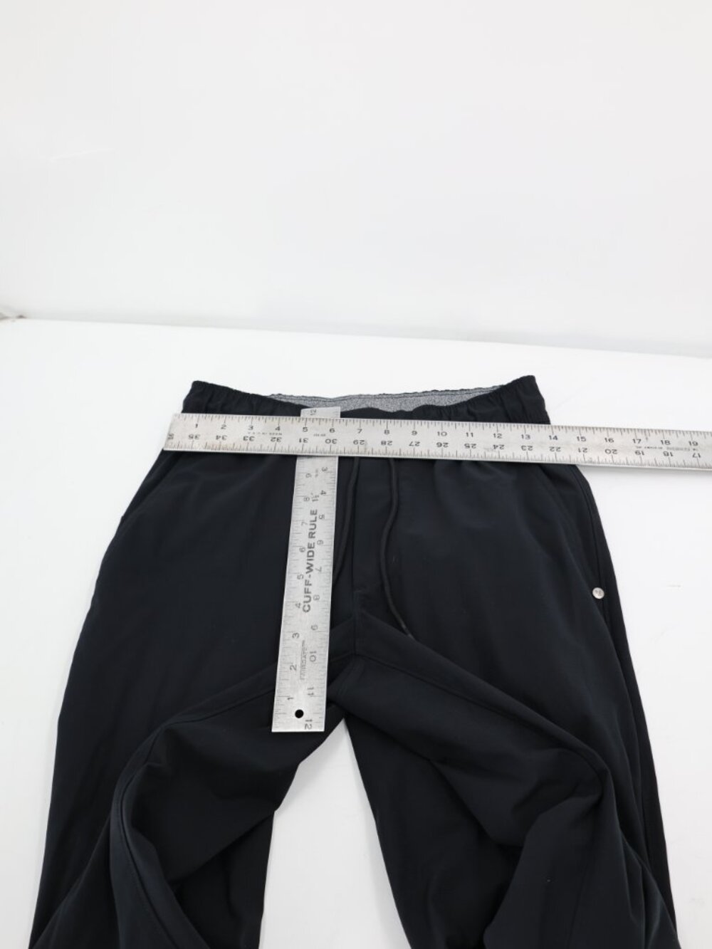 Vuori Pants Men's XS L29 Meta Modern Athletic Fit Performance Stretch Drawstring - Picture 10 of 13